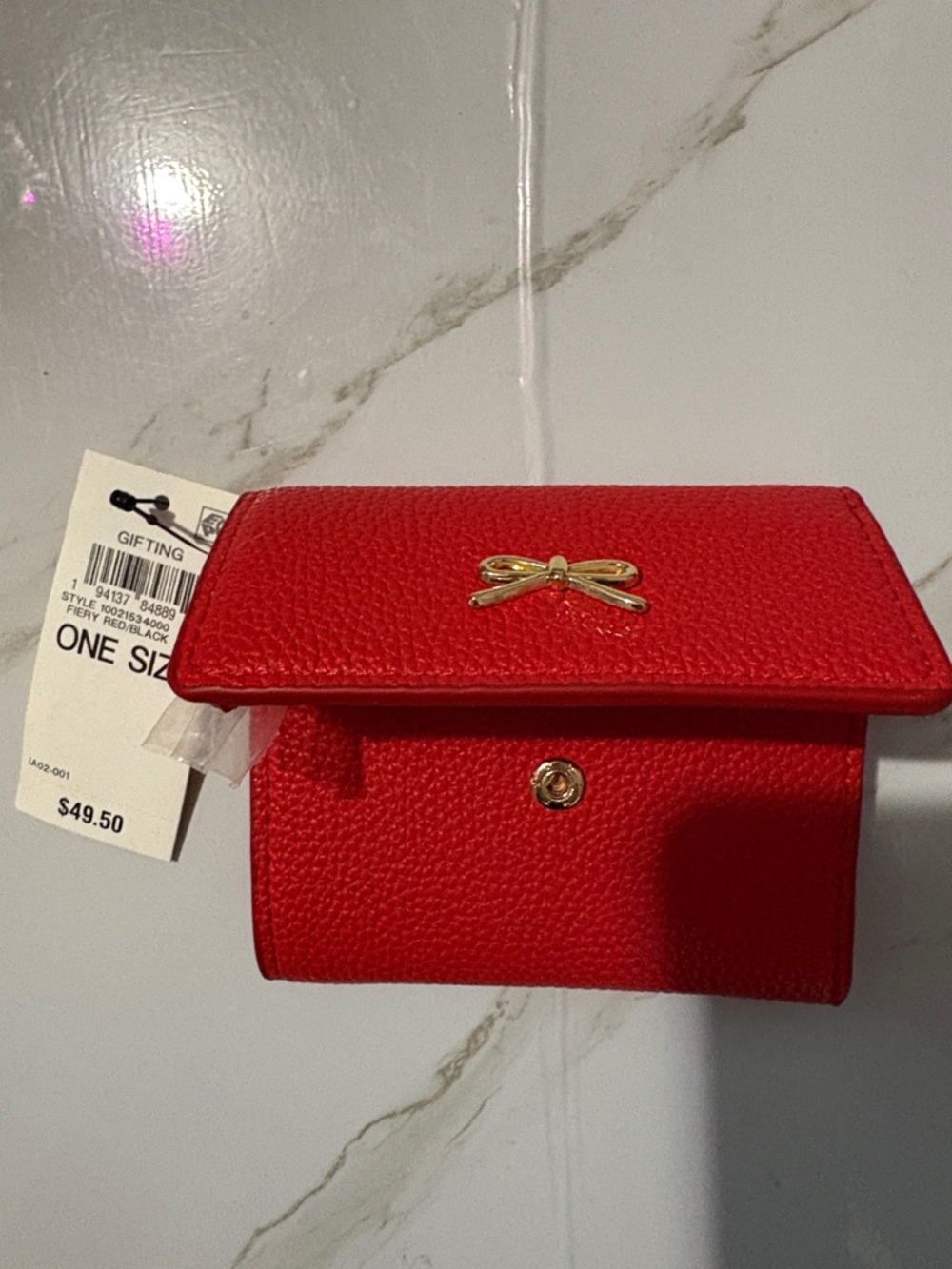 Red Bow Accent Key & Card Holder